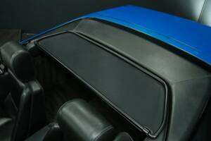 Image 24/50 de Mercedes-Benz SL 500 (1997)