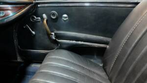 Bild 10/18 von Mercedes-Benz 220 SE b (1963)