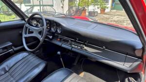 Image 30/42 of Porsche 911 2.4 T &quot;Oilflap&quot; (1972)