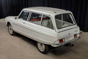 Image 24/67 of Citroën Ami 6 Break (1969)