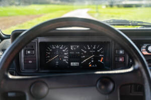 Bild 37/58 von Volkswagen Golf I GTI 1.6 (1982)