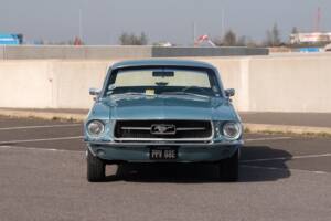 Image 23/50 of Ford Mustang 200 (1967)