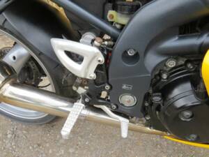 Image 18/40 of Triumph DUMMY (2006)