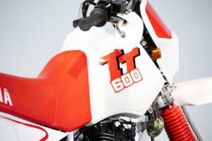 Image 41/50 de Yamaha DUMMY (1986)
