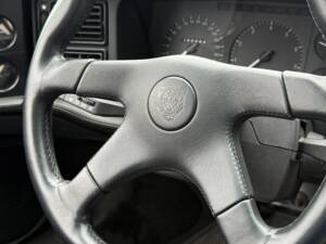 Bild 8/55 von Jaguar XJ 220 (1993)
