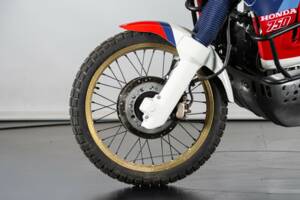 Image 38/50 of Honda DUMMY (1990)