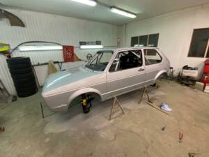 Bild 38/50 von Volkswagen Golf I GTI 1.6 (1980)