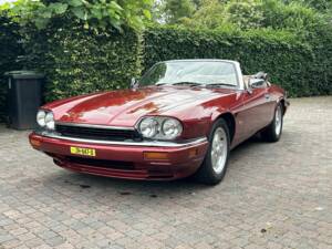 Image 1/5 of Jaguar XJS 5.3 V12 (1995)
