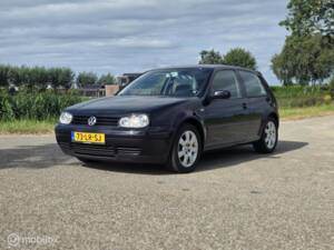 Image 12/42 of Volkswagen Golf IV 1.6 (2003)