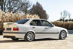 Bild 7/50 von BMW 318is "Class II" (1994)