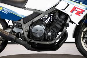 Bild 25/50 von Yamaha FZ 750 (1986)