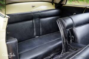 Image 16/47 of Peugeot 402 Eclipse (1935)