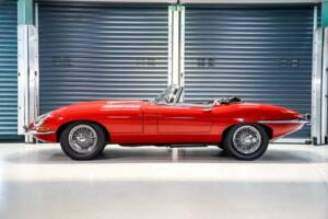 Image 12/29 de Jaguar Type E 3.8 (1961)