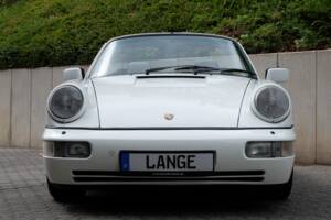 Image 12/60 de Porsche 911 Carrera 2 (1991)