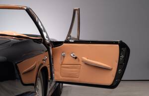 Imagen 14/36 de Maserati Mistral 3700 Spyder (1965)