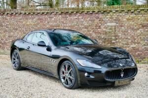 Imagen 11/50 de Maserati GranTurismo S (2010)