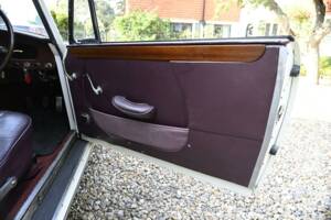 Image 23/38 of Alvis TD 21 (1962)