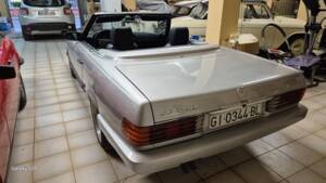 Image 3/17 de Mercedes-Benz 350 SL (1973)