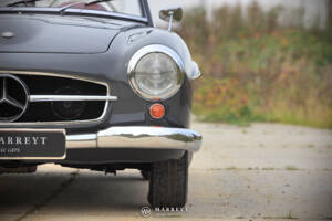 Image 11/59 of Mercedes-Benz 190 SL (1958)