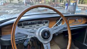 Image 28/54 de FIAT 1300 Vignale (1965)