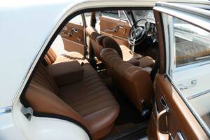 Imagen 7/58 de Mercedes-Benz 280 SE (1970)