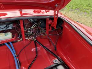 Bild 56/78 von Volkswagen Karmann Ghia 1600 (1970)