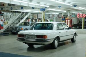 Image 10/50 de Mercedes-Benz 280 SEL (1978)