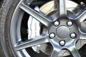 Image 14/50 de Aston Martin V8 Vantage (2005)