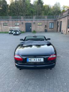 Imagen 44/46 de Jaguar XK8 4.0 (1997)