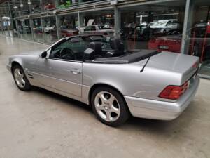 Image 50/50 of Mercedes-Benz SL 320 (1998)