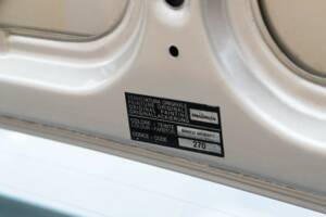 Afbeelding 45/50 van Alfa Romeo 75 2.0 Twin Spark (1988)