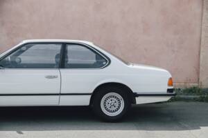 Bild 18/40 von BMW 633 CSi (1984)
