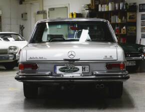 Imagen 5/38 de Mercedes-Benz 300 SEL 3.5 (1970)