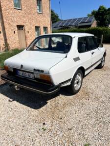 Afbeelding 2/51 van Saab 99 (1983)