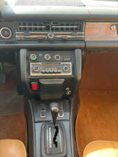 Afbeelding 4/5 van Mercedes-Benz 280 (1975)