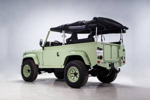 Bild 14/36 von Land Rover 90 (1987)