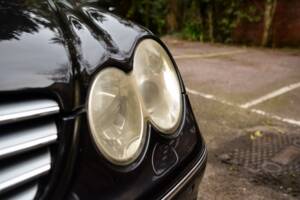 Image 34/46 de Mercedes-Benz CLK 500 (2004)