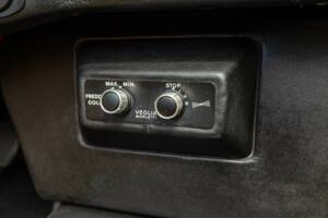 Afbeelding 41/53 van Ferrari 365 GTB/4 Spyder (1971)