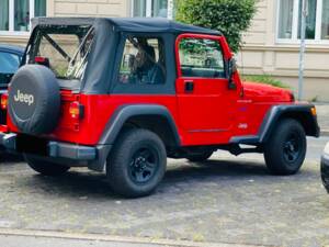Image 12/28 of Jeep Wrangler Sport Hardtop 2.5 (1998)