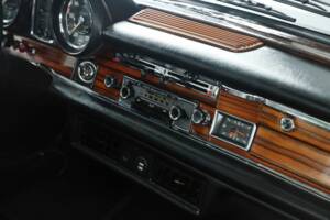 Image 29/48 of Mercedes-Benz 280 SE (1969)