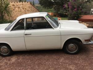 Bild 2/4 von BMW 700 Coupe (1963)