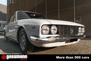 Image 4/15 de Lancia 2000 Coupe (1970)