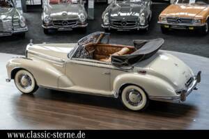 Imagen 11/15 de Mercedes-Benz 300 Sc Cabriolet A (1957)