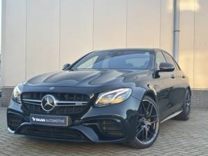 Bild 1/47 von Mercedes-Benz AMG E 63 S 4MATIC+ (2018)