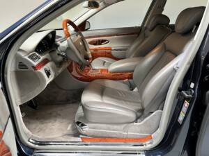Image 9/15 of Maybach 57 (2004)