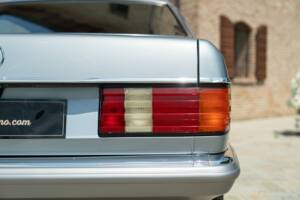 Bild 17/50 von Mercedes-Benz 380 SEC (1982)