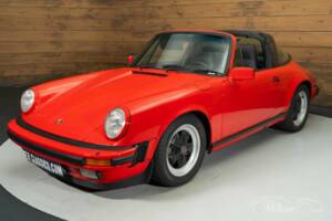 Bild 4/19 von Porsche 911 Carrera 3.2 (1985)