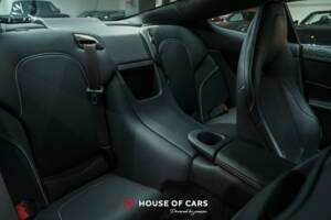 Imagen 18/22 de Aston Martin Vanquish (2017)