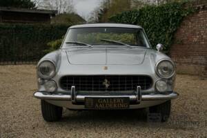 Afbeelding 29/50 van Ferrari 250 GTE (1964)