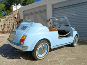 Bild 46/50 von FIAT 500 L (1971)